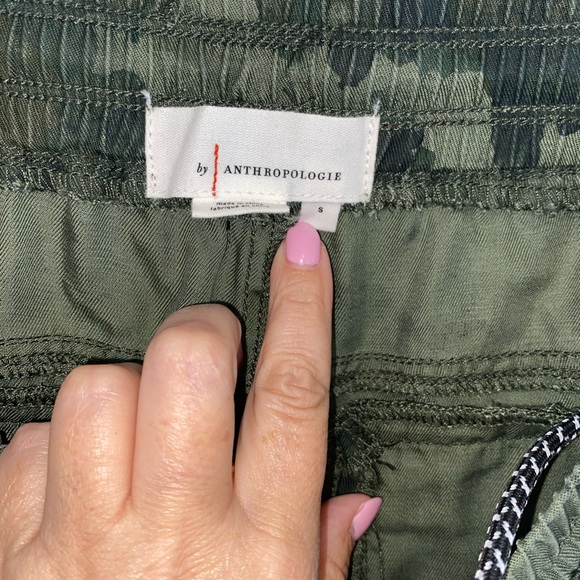 Anthropologie army green watermarked camo thin soft jogger pants size Small - Picture 7 of 7